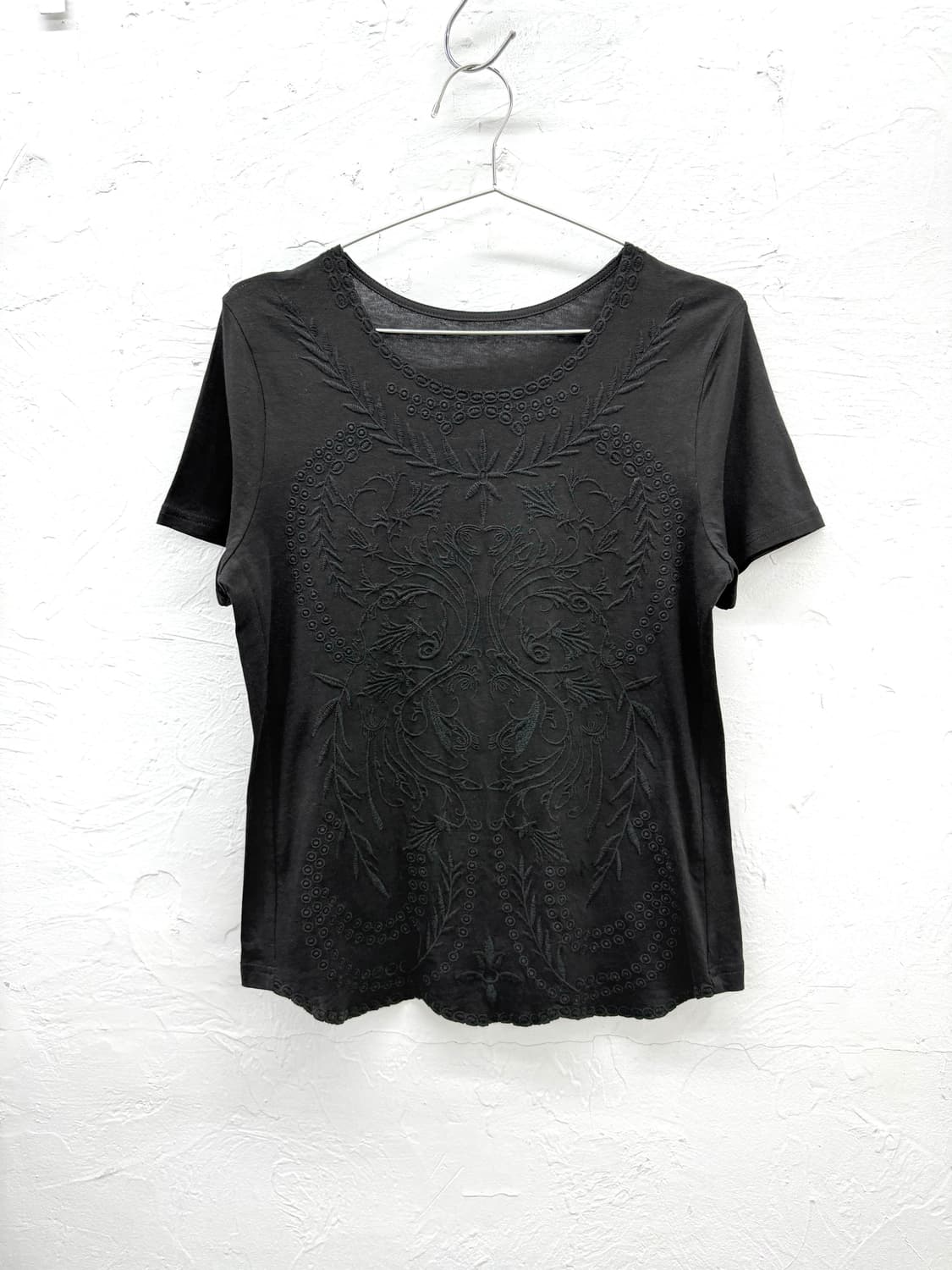 style ravie 엠브로이더리 티셔츠 상품이미지1