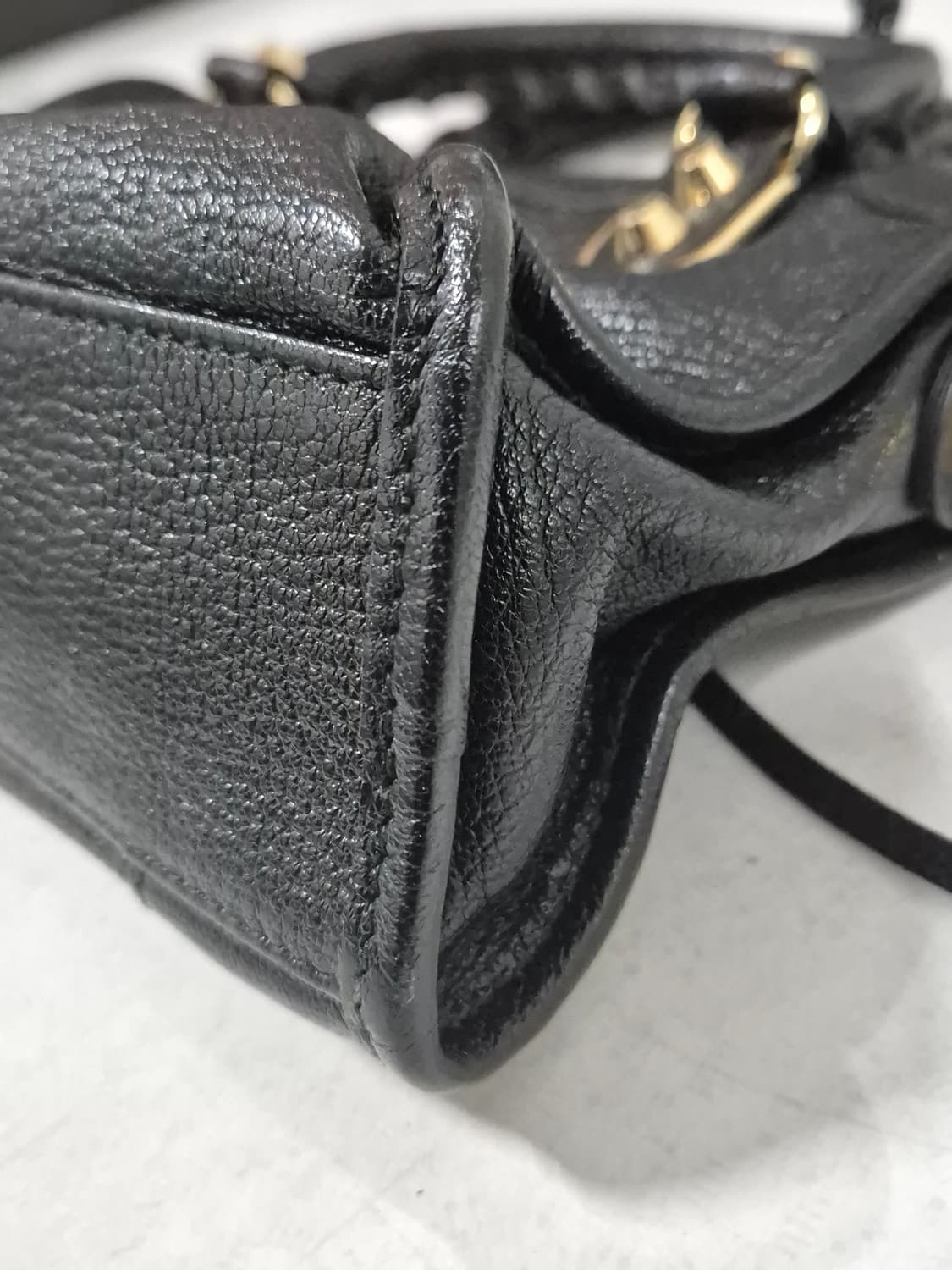 발렌시아가 클래식 메탈릭 엣지 미니 시티 상품이미지6