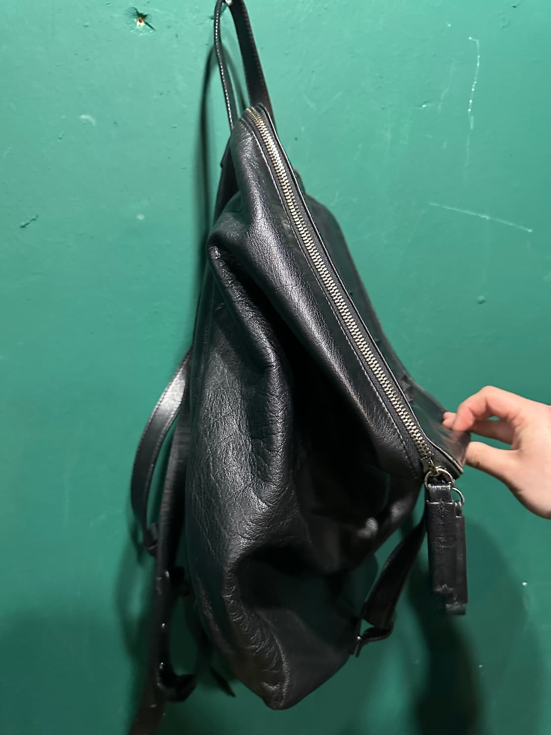 구호 레더백팩 상품이미지3