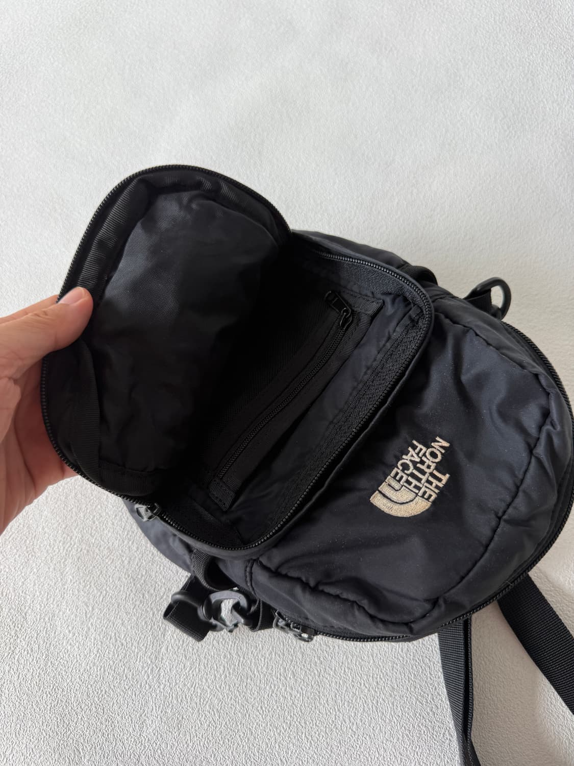 노스페이스(THE NORTH FACE) 미니 크로스백 상품이미지8