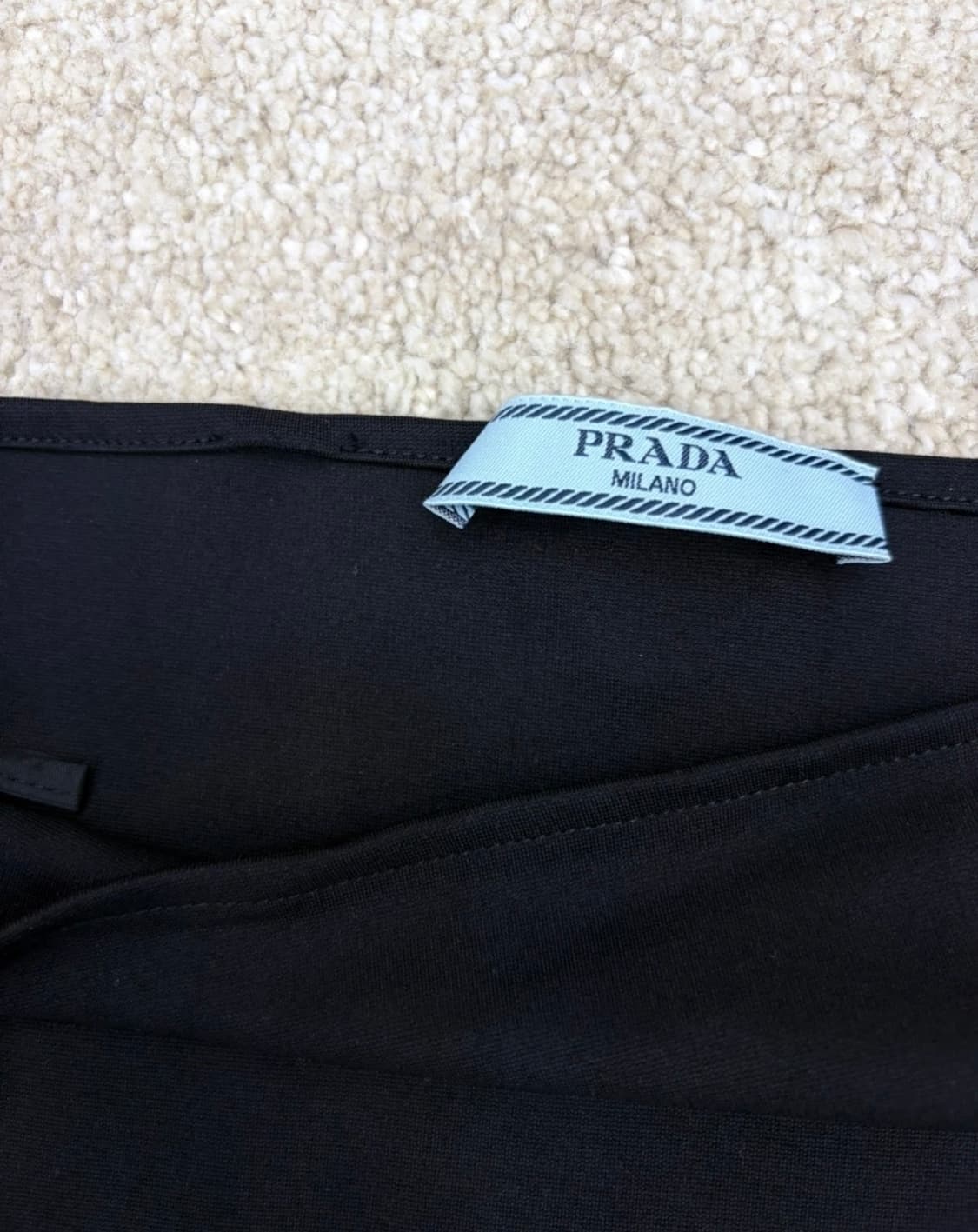 프라다 쇼츠 36 (feat 제니) 상품이미지5