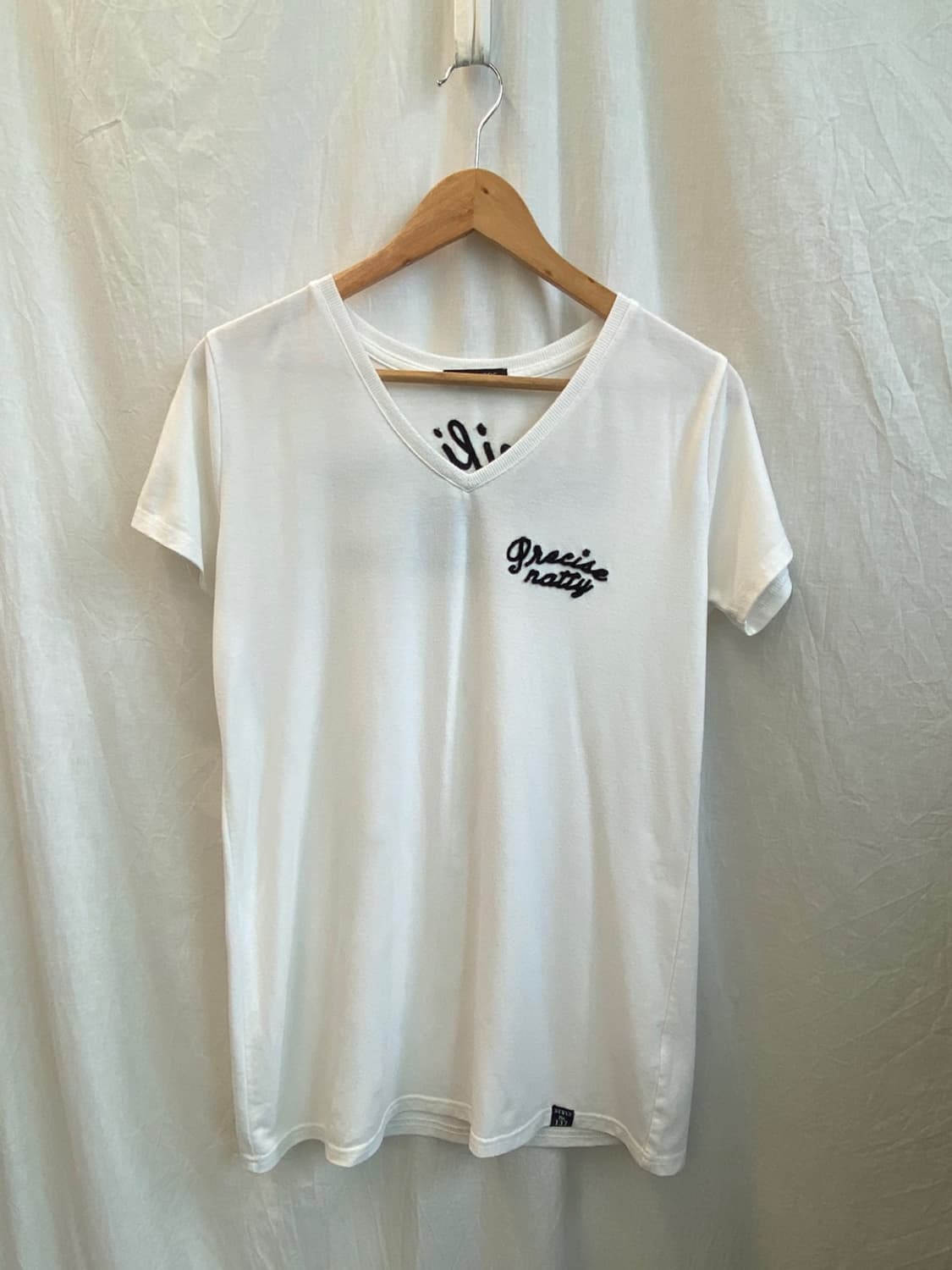 AVAIL MODE 브이넥 화이트 반팔티셔츠(L) 상품이미지2