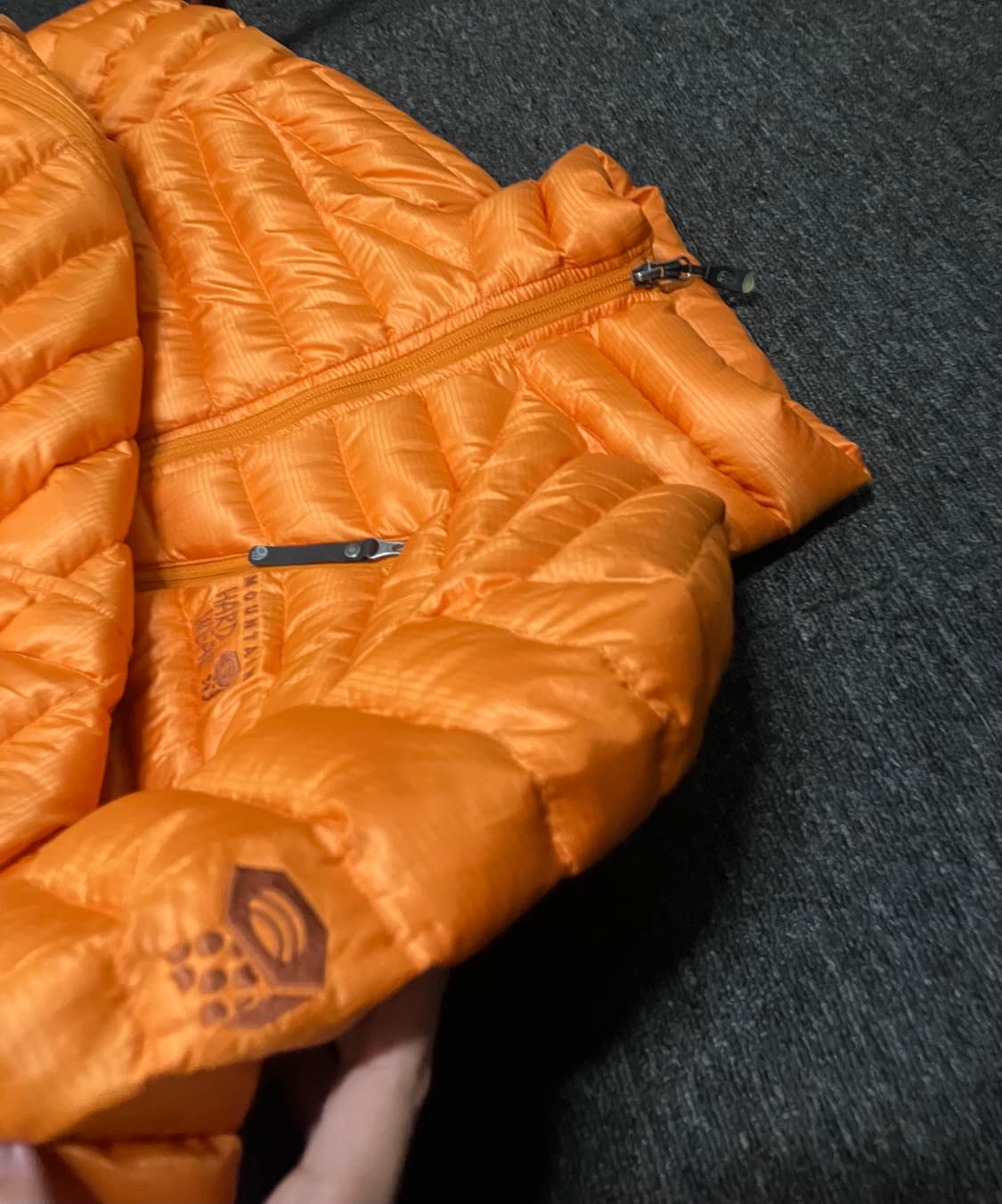 마운틴하드웨어 경량패딩 오렌지 상품이미지7