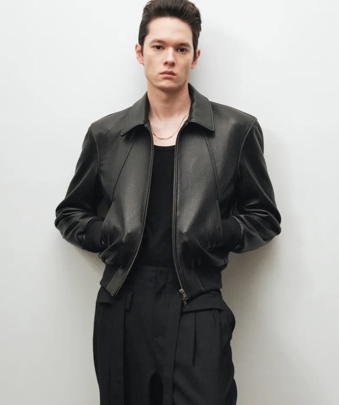 구매) 노이어 고트 슈렁큰 레더 블루종 50 블랙 상품이미지1