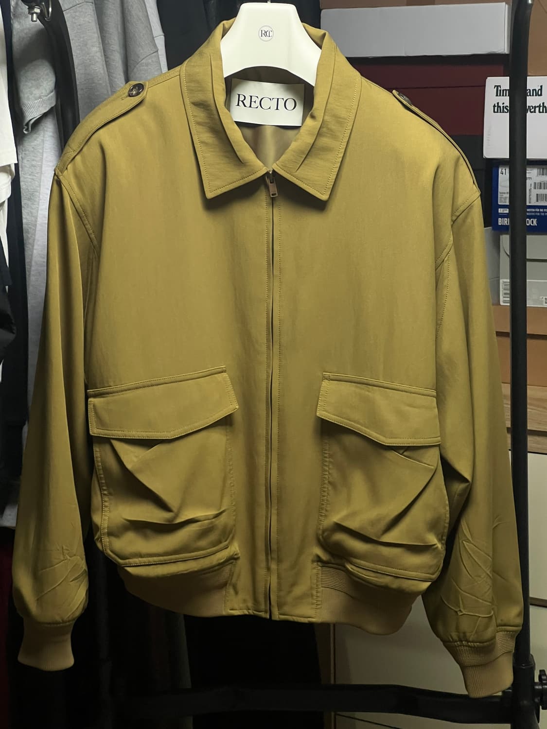 렉토 빈티지 크리즈 점퍼 올리브 판매 (변우석 착용) 정가 59.5 상품이미지3