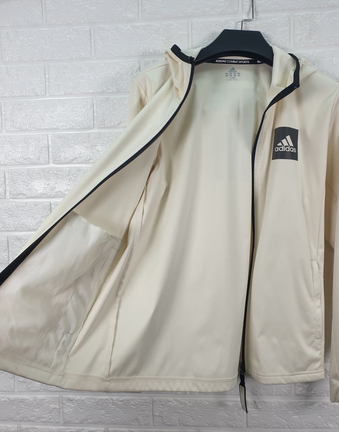 [90] 아디다스 컴뱃스포츠 뉴 하이드로 바람막이 상품이미지4