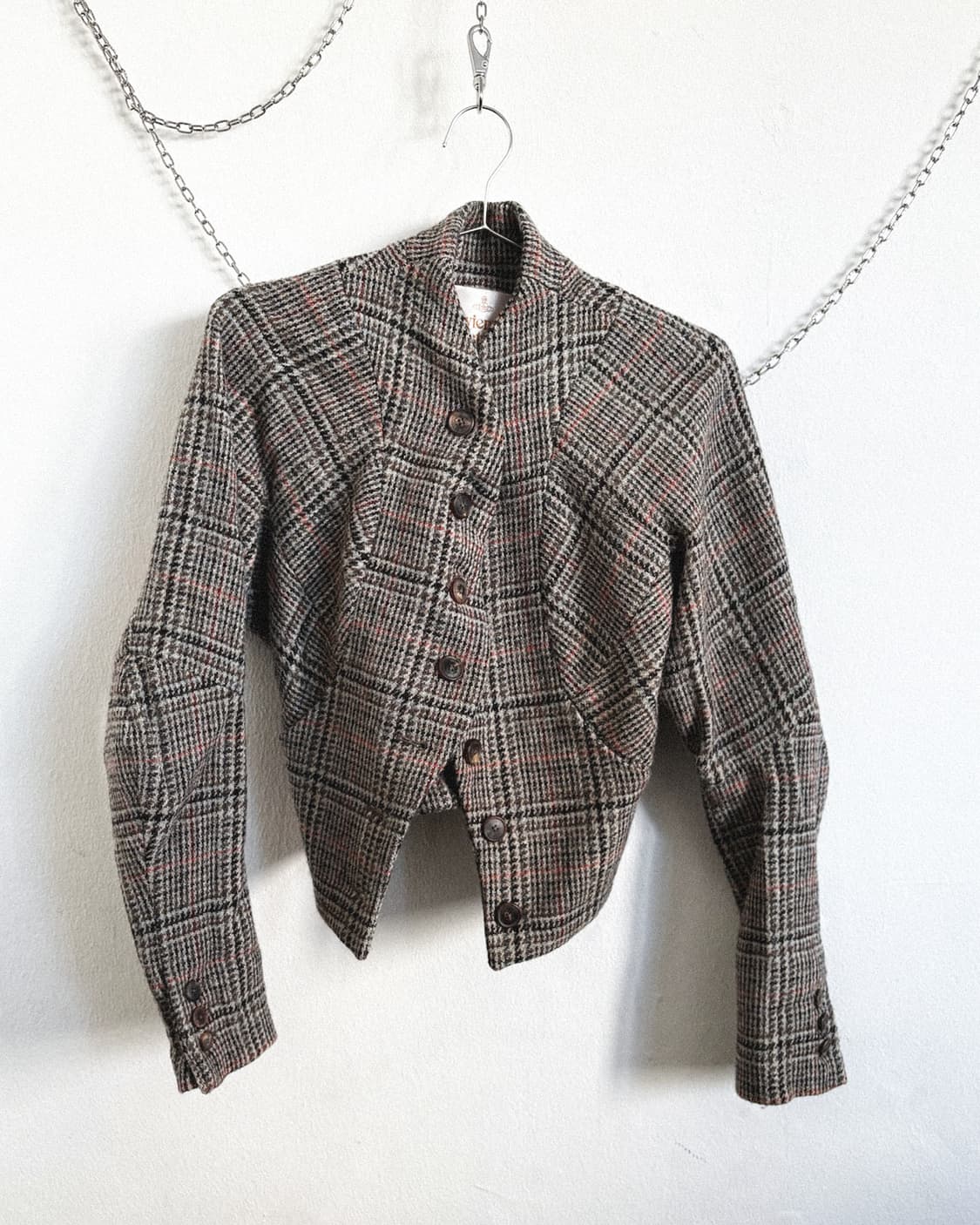 비비안웨스트우드 본인기 11AW 런웨이 asymmetric 버튼 울자켓 상품이미지6