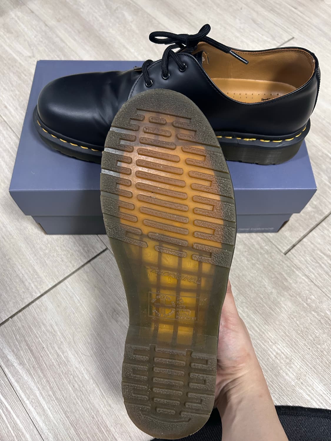 닥터마틴 1461 스무스 280 uk9 상품이미지3