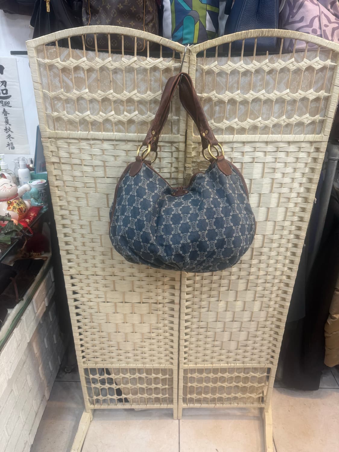 정품 셀린느 피터스윗 데님 호보백 팝니다 상품이미지1