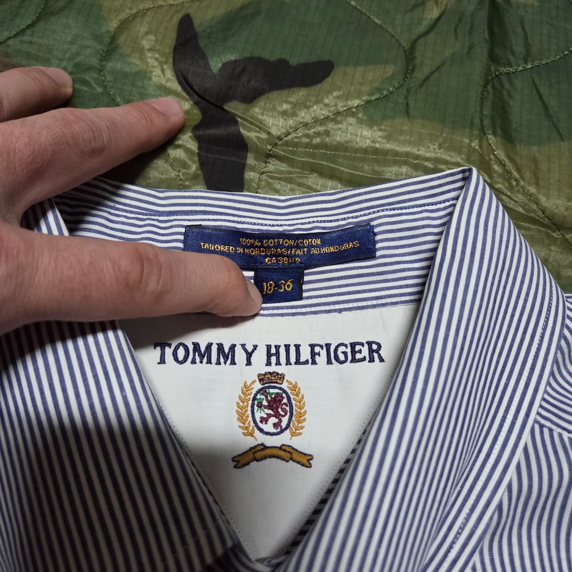90s Vintage Tommy Hilfiger Dress Shirt 상품이미지3