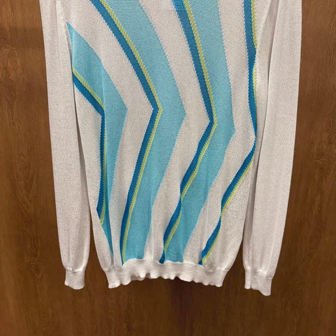 베르사체 긴팔 시어 니트 지그재그 기하학 그래픽 패턴 디테일 화이트 상품이미지5