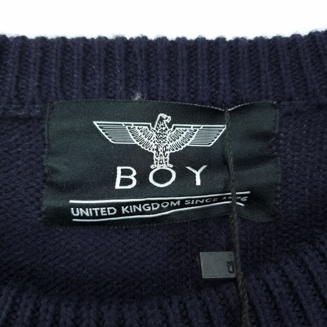 [보이런던](새상품)빅로고 쟈카드 오버사이즈 니트 블랙 M19537 상품이미지8