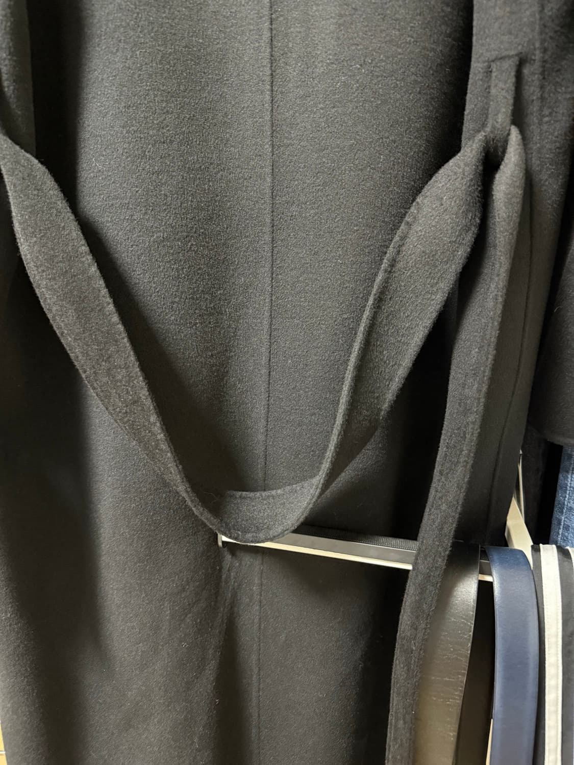 토니웩 핸드메이드 울 캐시미어 스탠드 카라 코트 블랙 상품이미지7