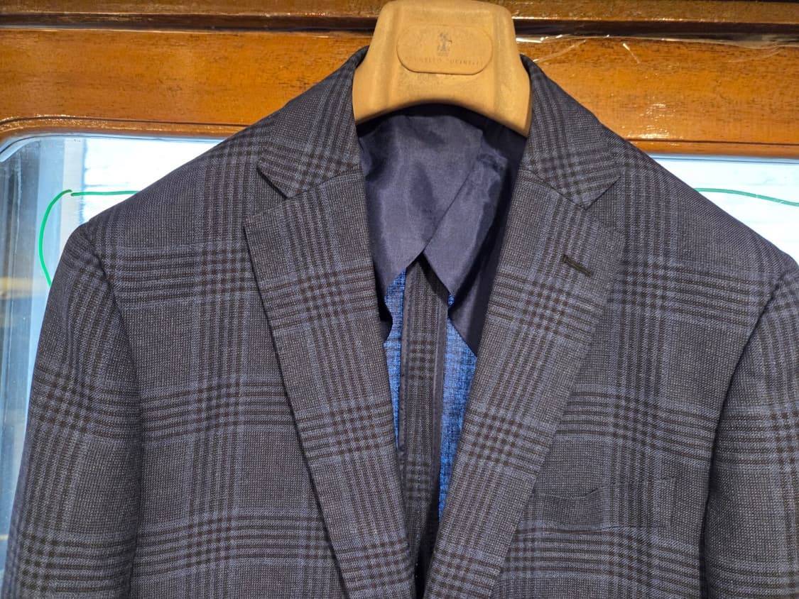 갤럭시 스페셜에디션 자켓 상품이미지3