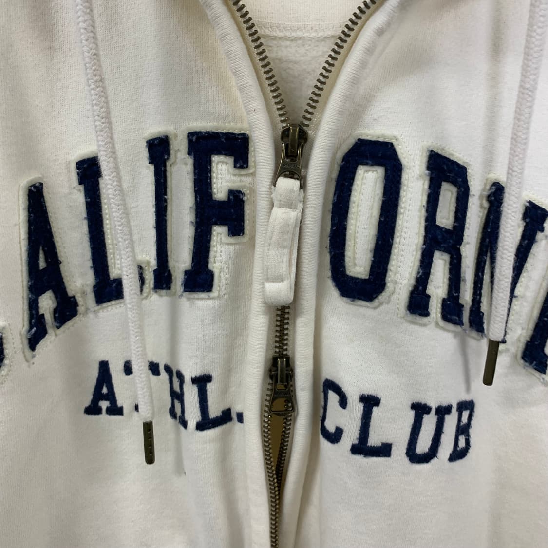 후아유 y2k 와투케 아이보리 후드집업  상품이미지5