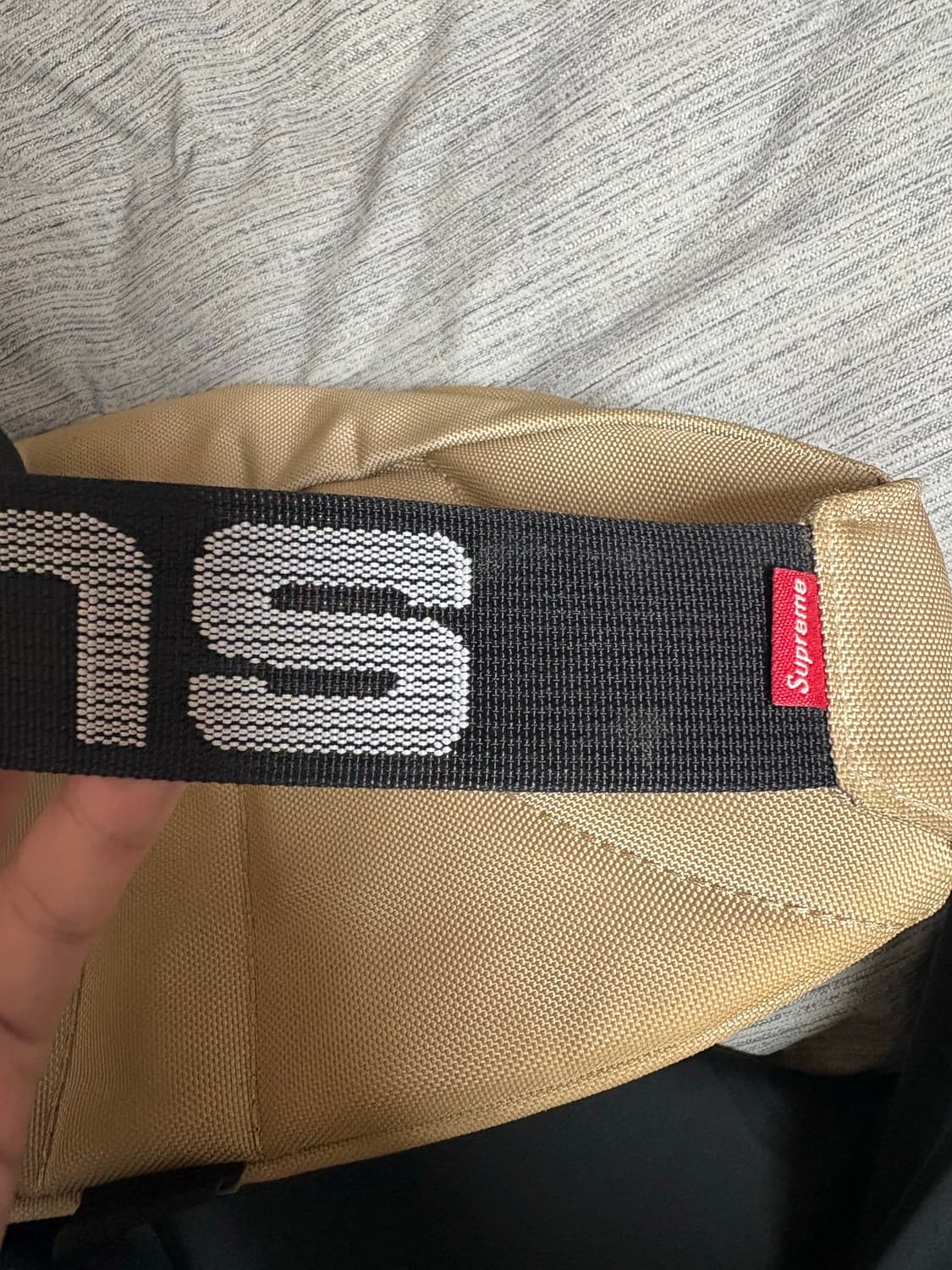 슈프림 18 웨이스트백 베이지 상품이미지3