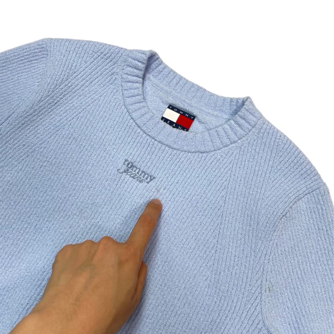 타미진스 Tommy jeans 스카이블루 부클 반팔 니트 XS 상품이미지5