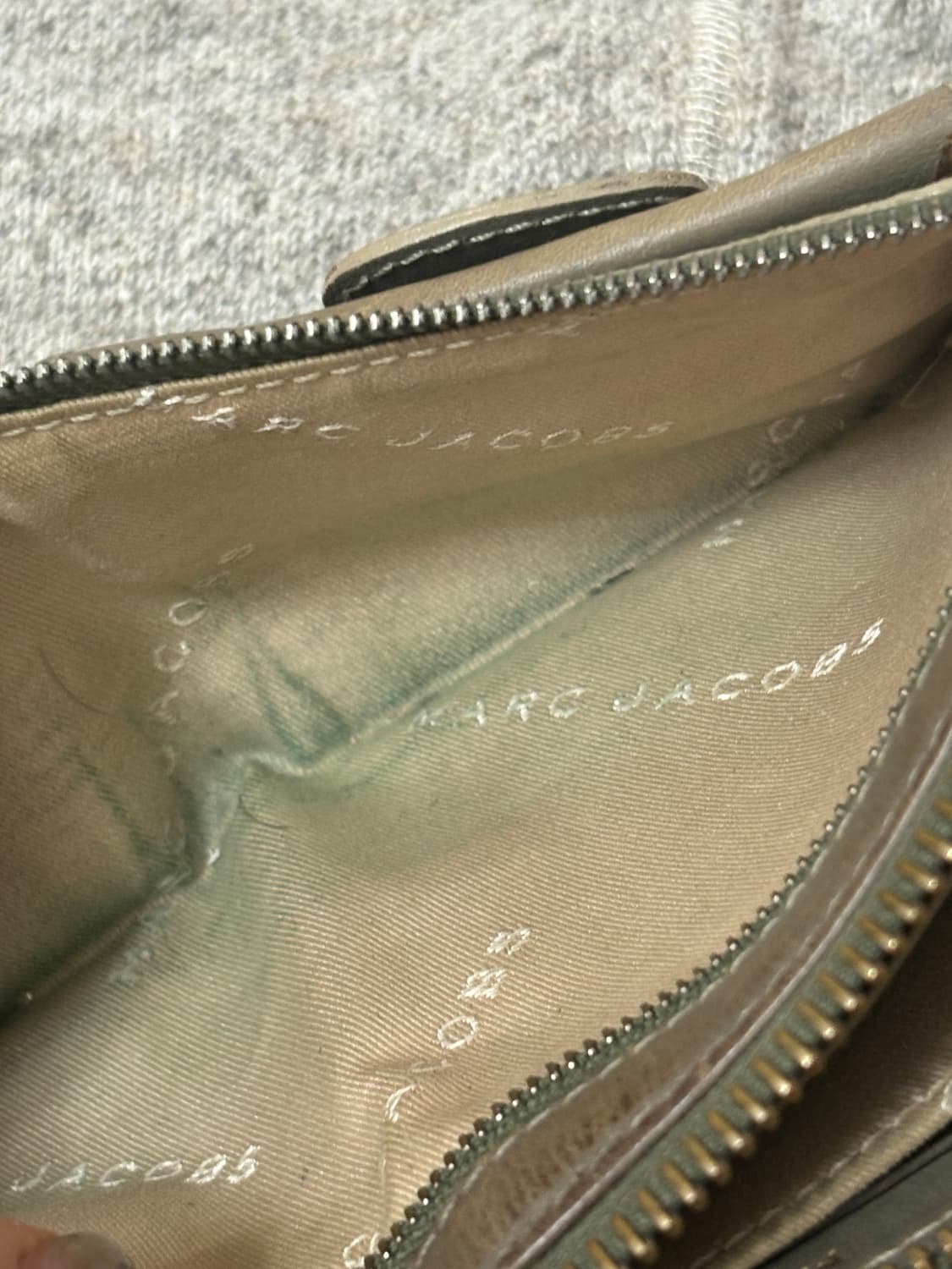 00s 마크제이콥스 y2k 클러치 투포켓 가죽 장지갑 상품이미지7