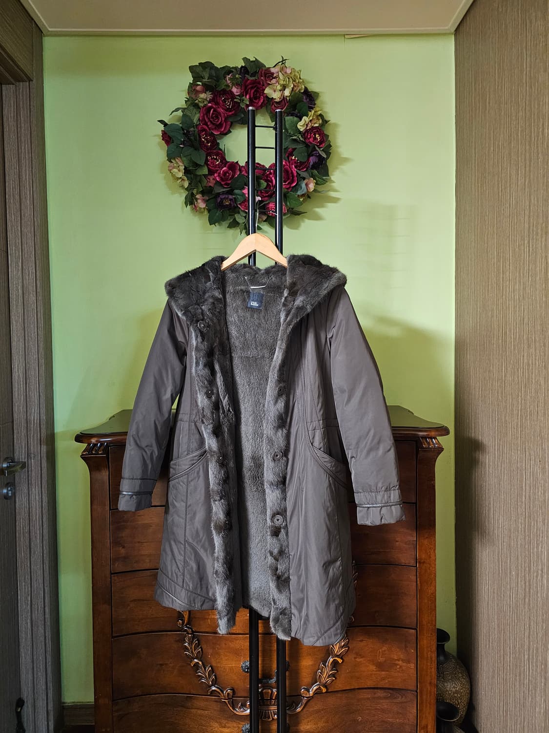 우바 천연밍크배색 코트 상품이미지1