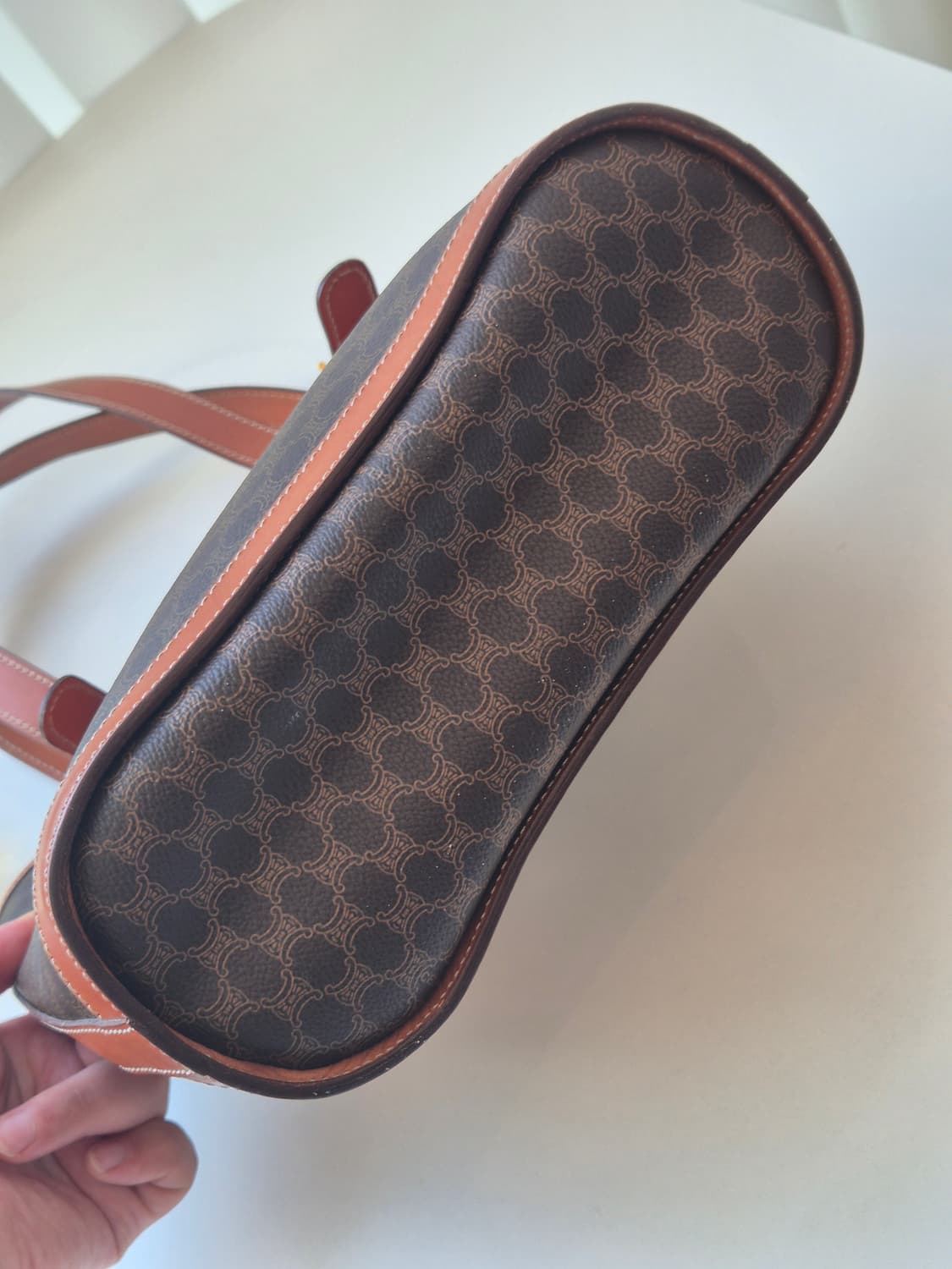 셀린느 마카담 트리옹프 토트백 숄더백 상품이미지10