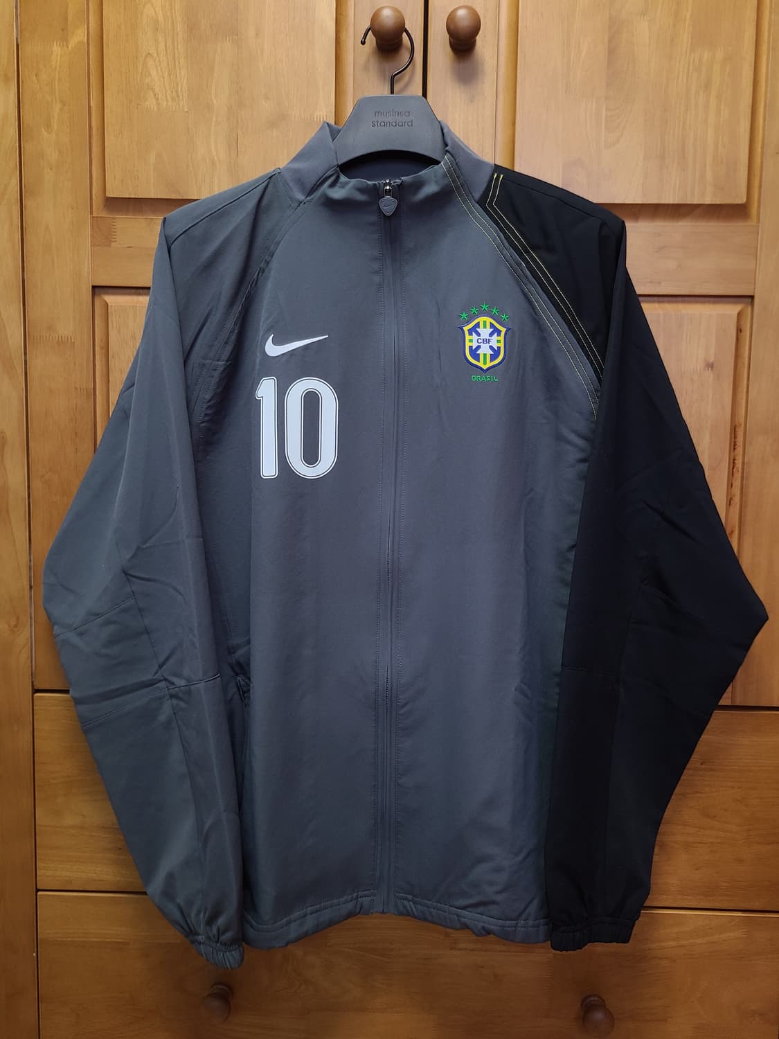 나이키 브라질 2004 토탈 90 리이슈 트랙 자켓 상품이미지1