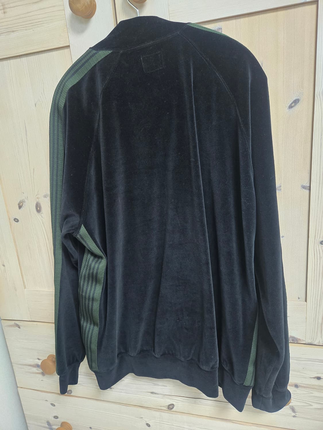 니들스 벨벳트랙자켓 져지 상품이미지2