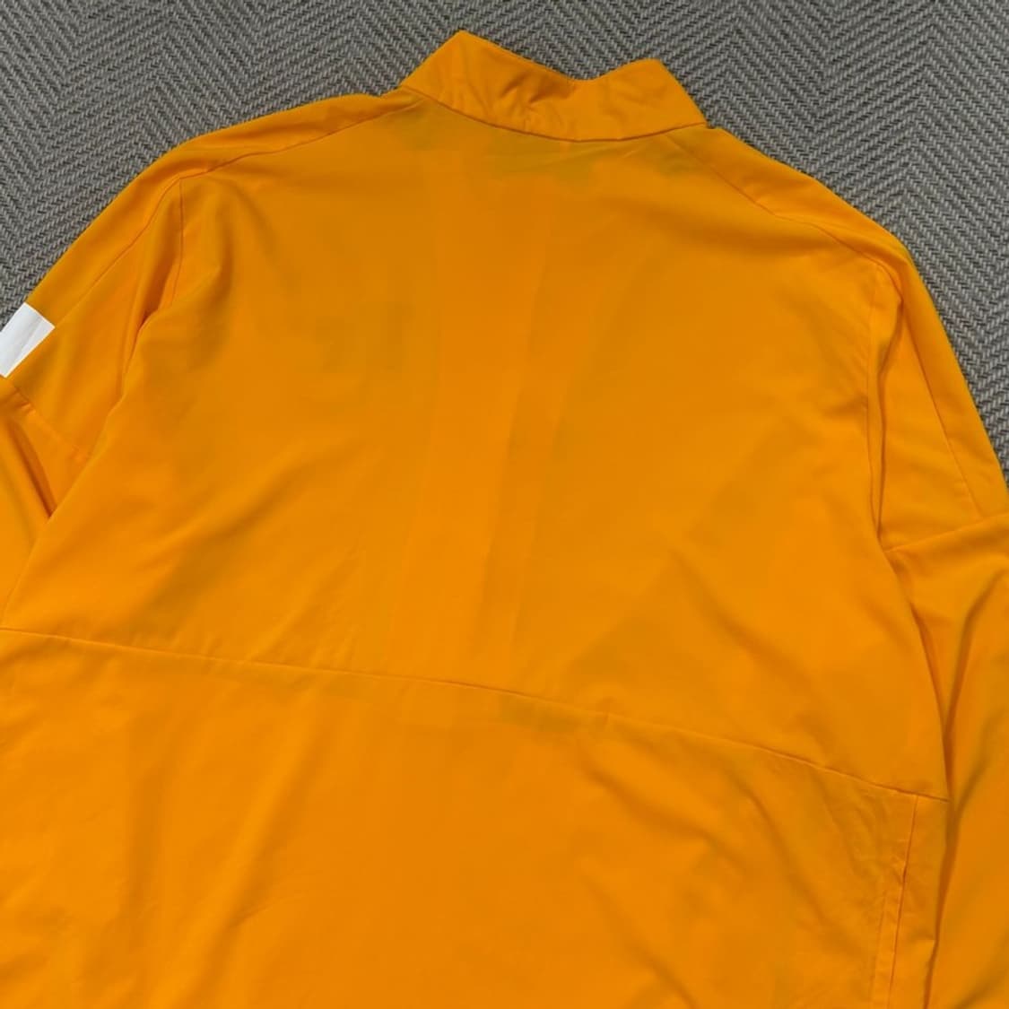 아디다스 하프집업 웜업 v1357 상품이미지4