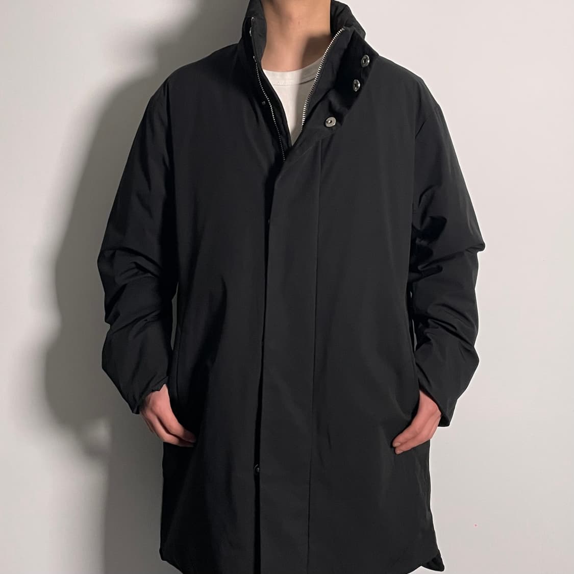 프라다 리나일론 하프 다운패딩 (on.594)   상품이미지2