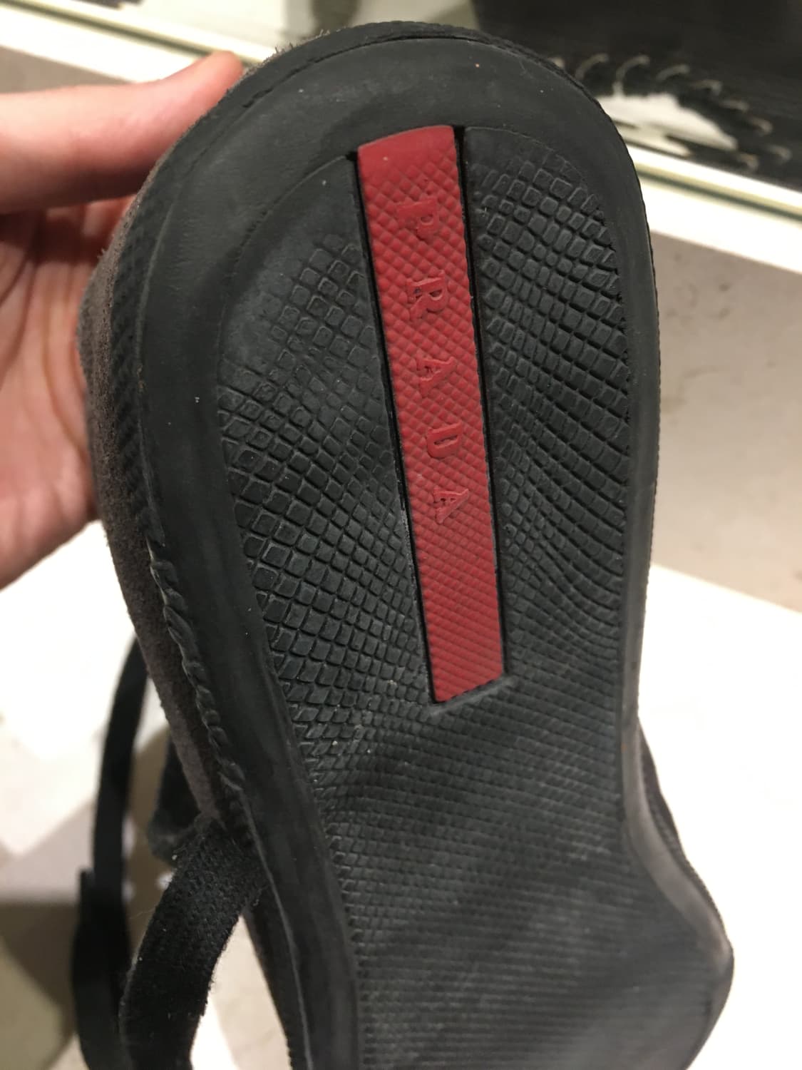 프라다 스포츠 스웨이드 하이탑 상품이미지8