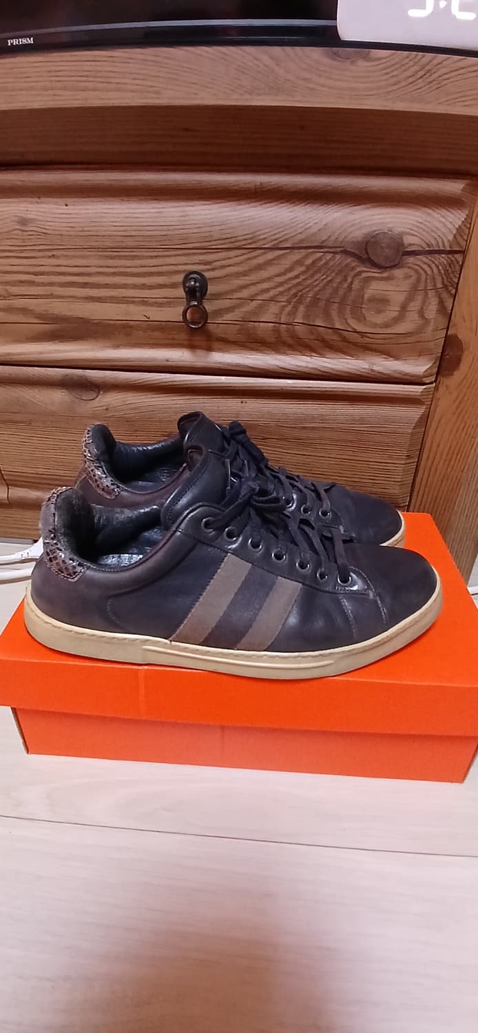 정품 구찌 스니커즈 (255mm~260mm)  상품이미지2