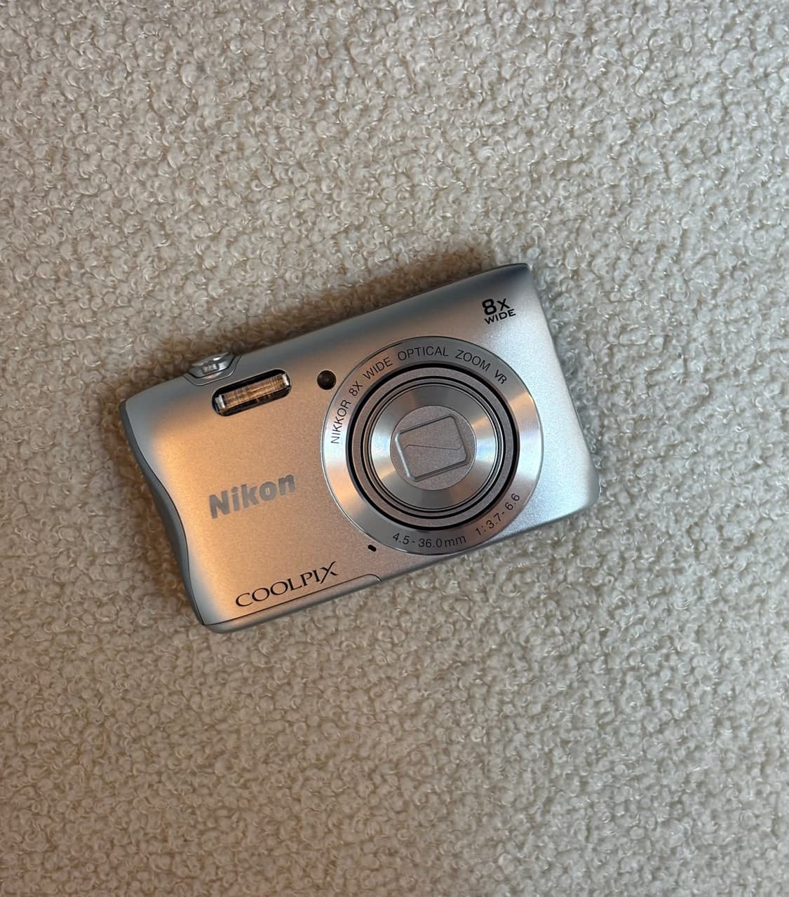 니콘 쿨픽스 S3700 상품이미지1