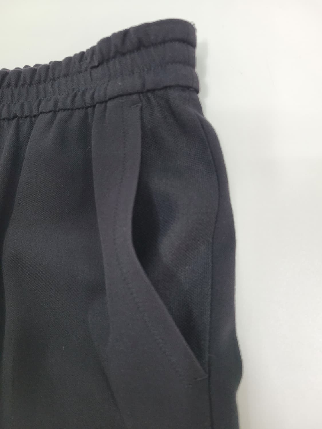 TIME 20SS 한섬 타임 레이온 혼방 밴딩 팬츠 / 여 67 블랙
 상품이미지4