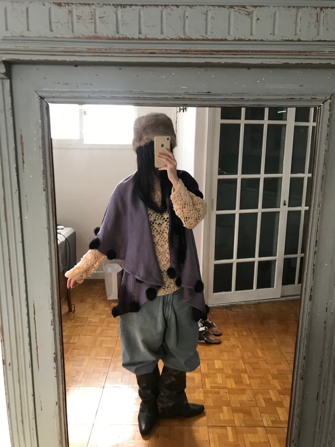 vintage pom-pom knit shawl 상품이미지1