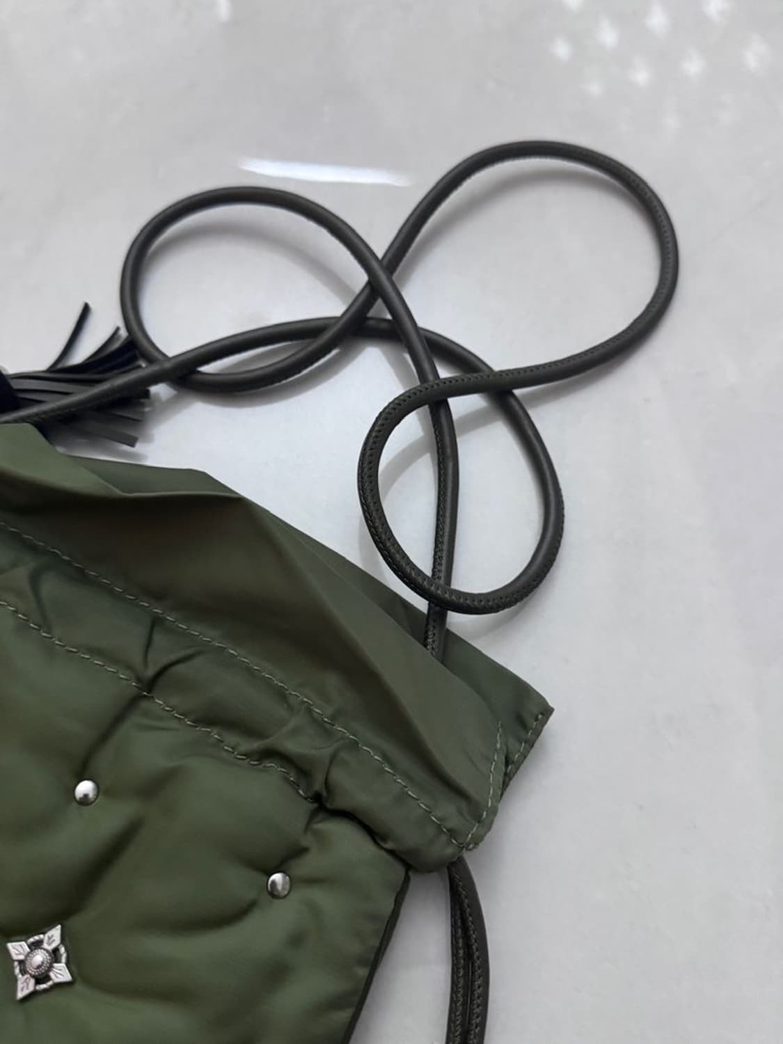 CONCHO SHOULDER BAG 콘초 숄더백 상품이미지3