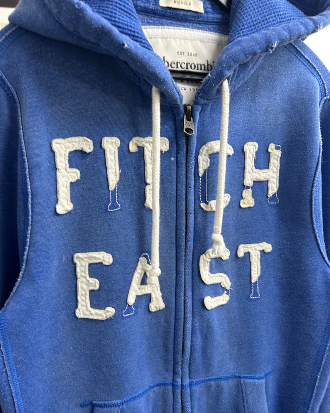 아베크롬비 FITCH 로고 후드집업 상품이미지2