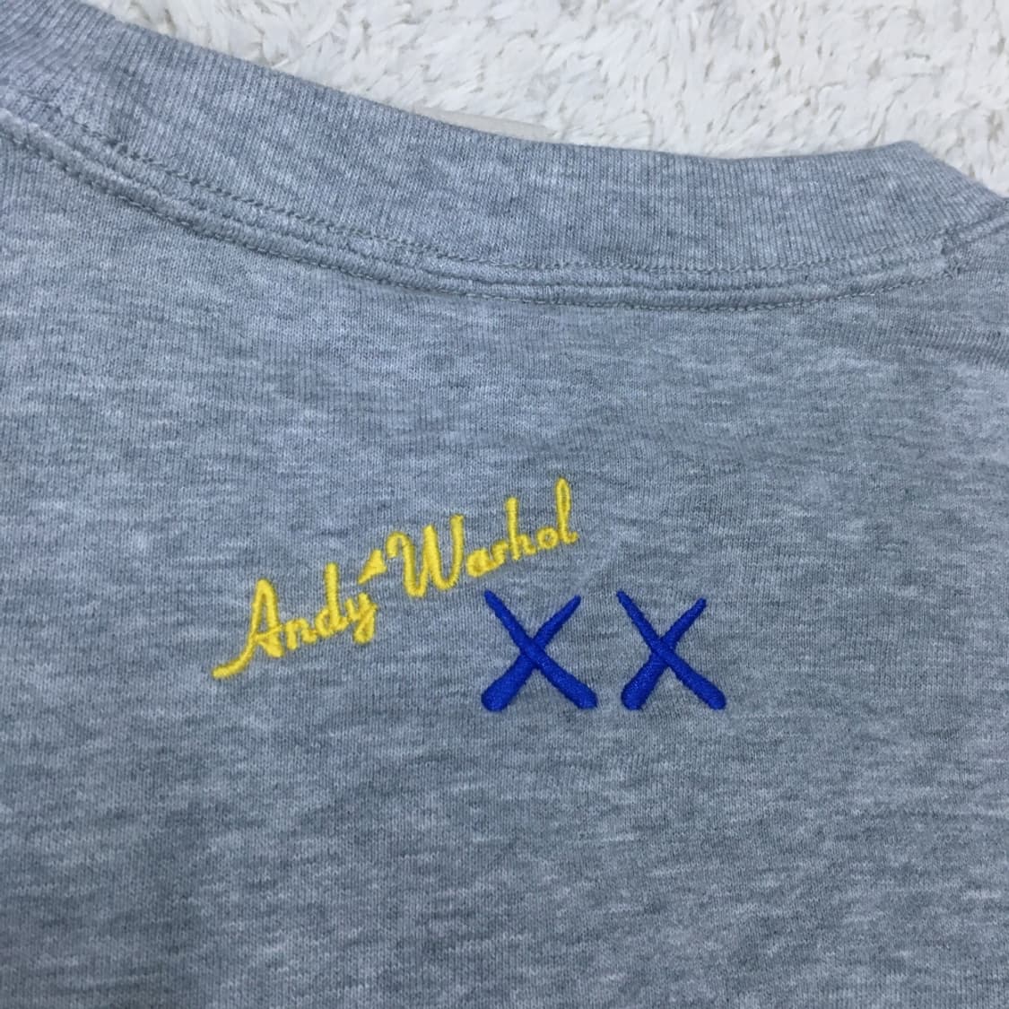 유니클로 카우스 맨투맨 만원샵 DD15 상품이미지4