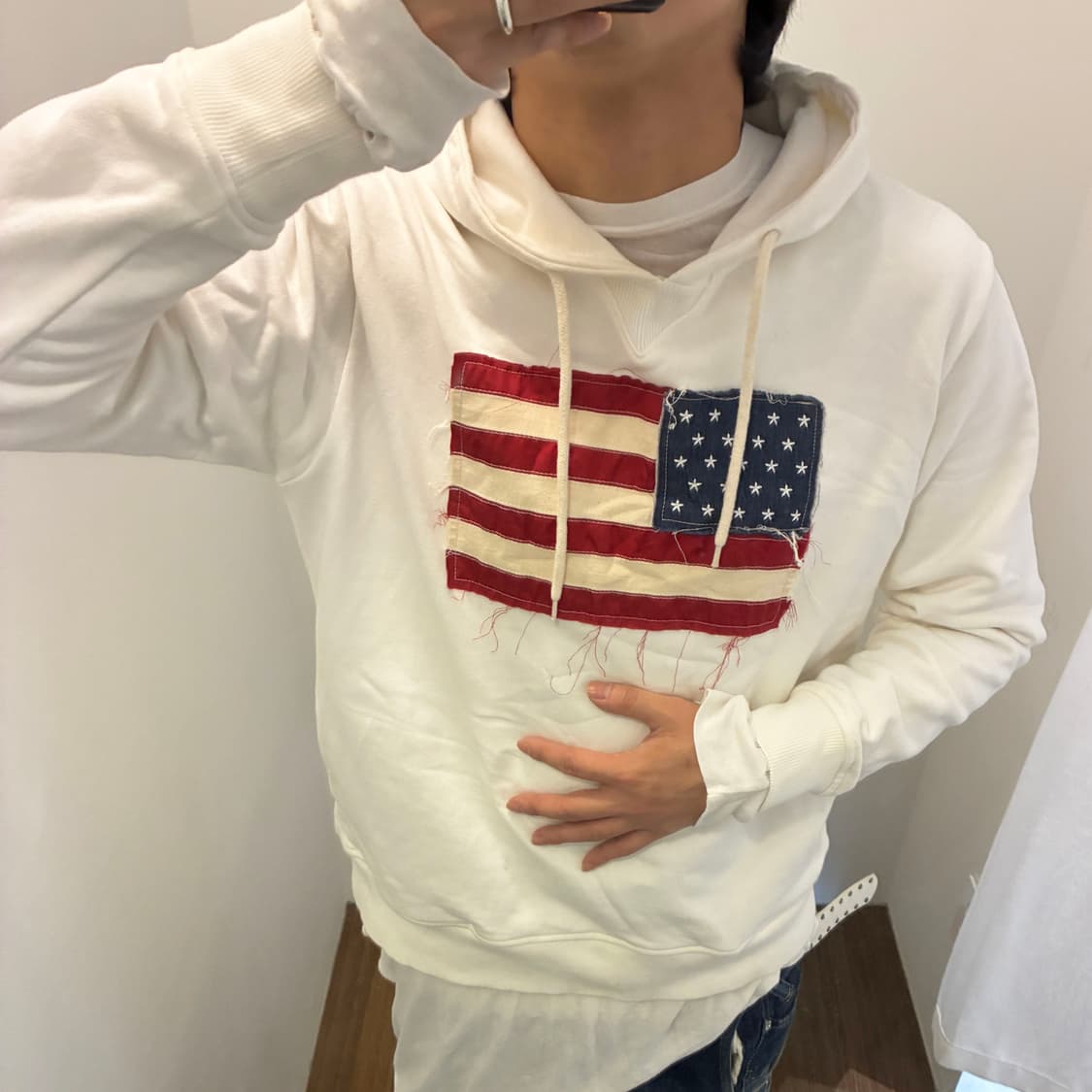 Distressed American Flag Hoodie  상품이미지2
