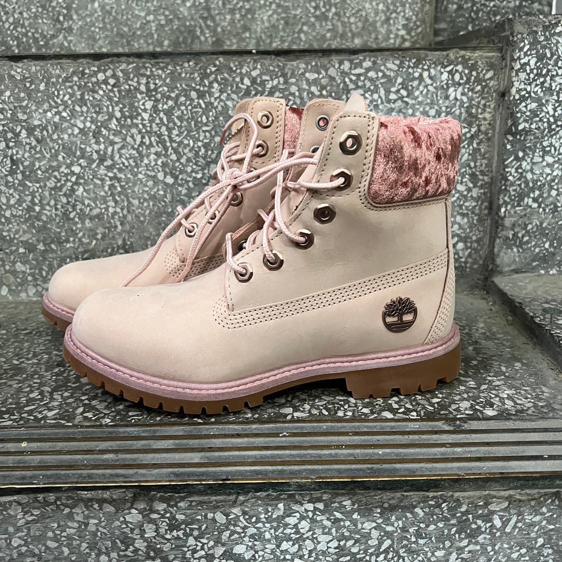 팀버랜드 6인치 프리미엄 핑크 누벅 벨벳 부츠 상품이미지2