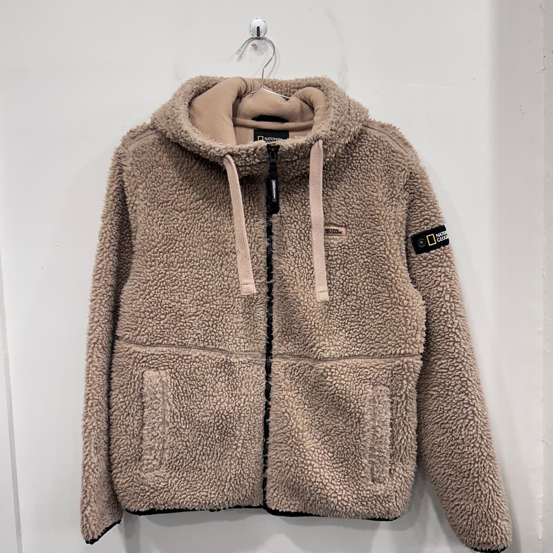 내셔널지오그래픽 슬리브와펜 후드 뽀글이 플리스 상품이미지2