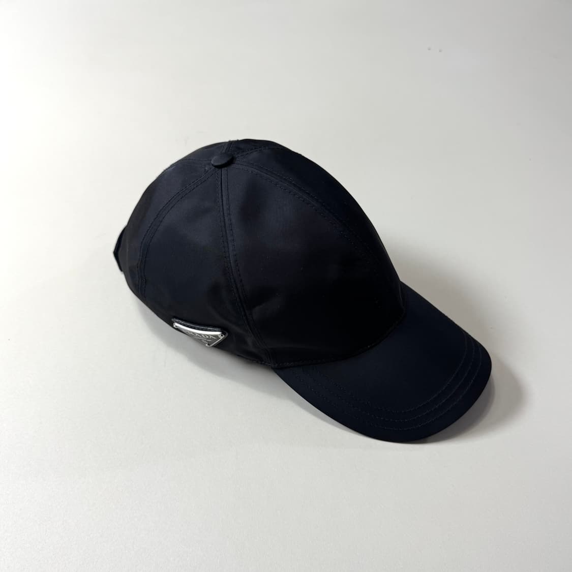 [정품/당일출고]프라다 삼각로고 리나일론 볼캡 상품이미지1