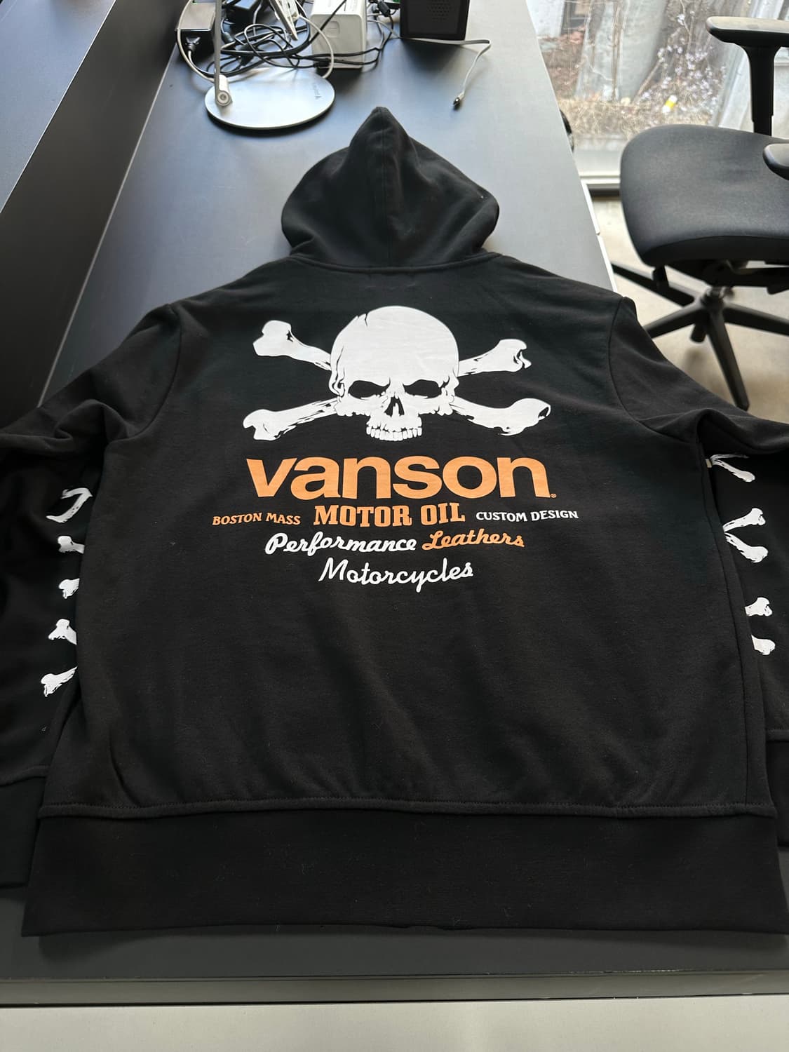 벤슨 스컬 본 빅로고 후드집업 상품이미지6