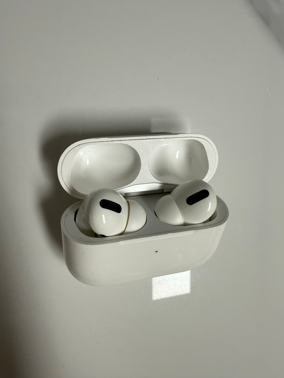 에어팟 프로 1 팝니다 상품이미지1