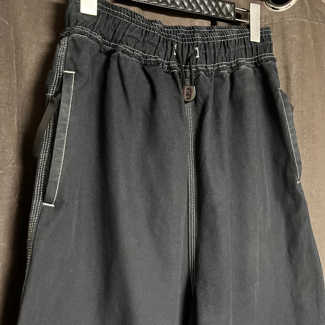 캐피탈 리페어맨 캔버스 트랙 팬츠 블랙 상품이미지2