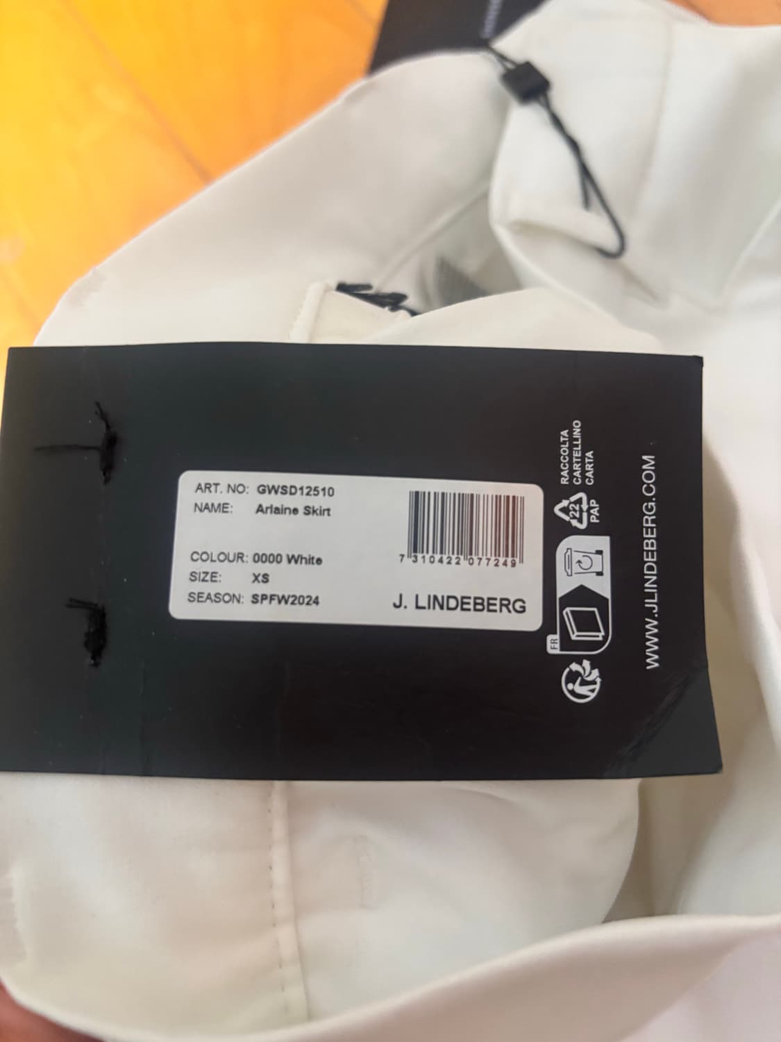 제이린드버그 화이트 플리츠 스커트 xs 상품이미지4