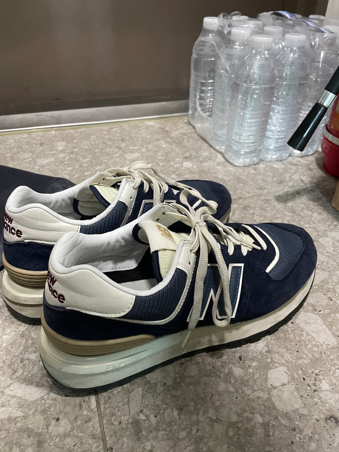 뉴발란스 574 레거시 네이비 275 상품이미지3