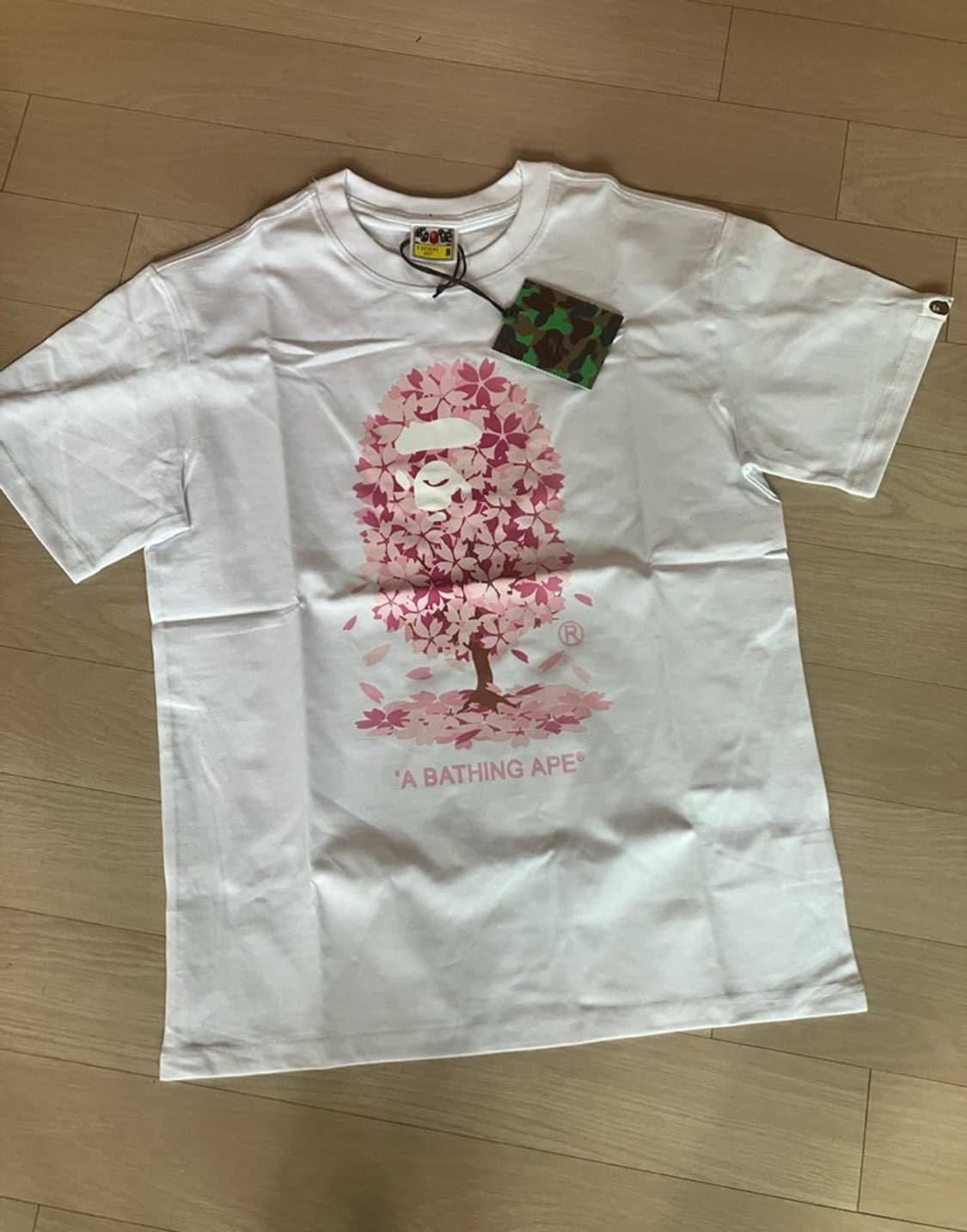 [3.1절 특가]베이프 반팔티셔츠 상품이미지1