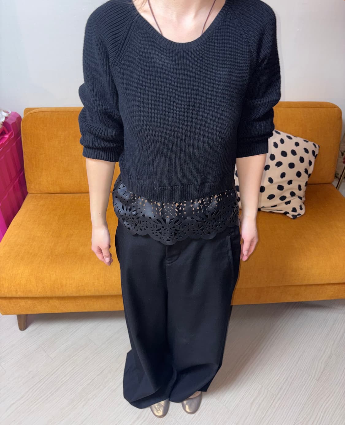 French Connection Laser-Cut Hem Knit 상품이미지1