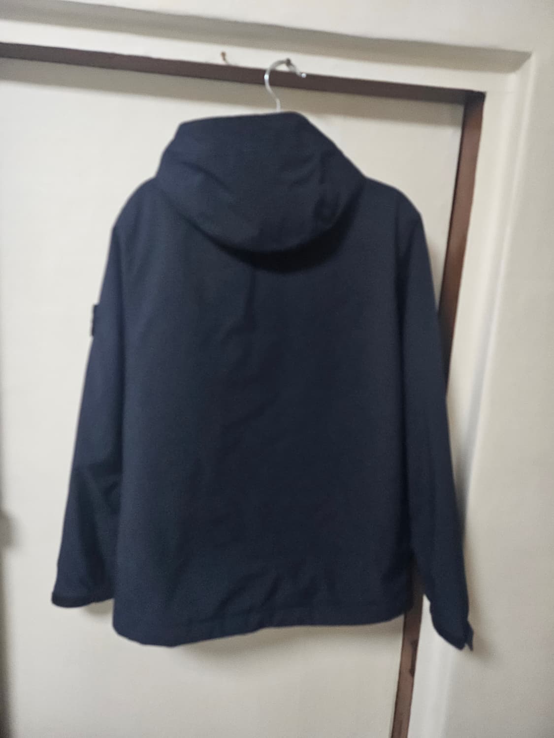 스톤아일랜드 프리마로프 소프트쉘 경량패딩s 상품이미지4