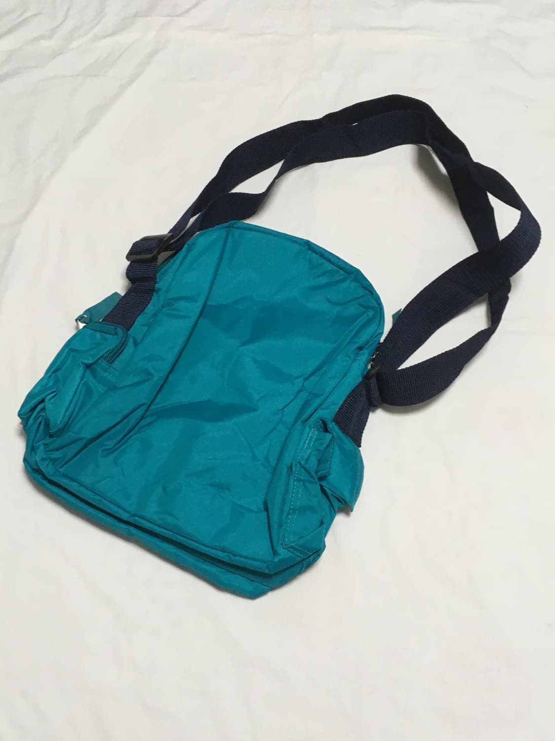 드럭스토어 크로스백 상품이미지3