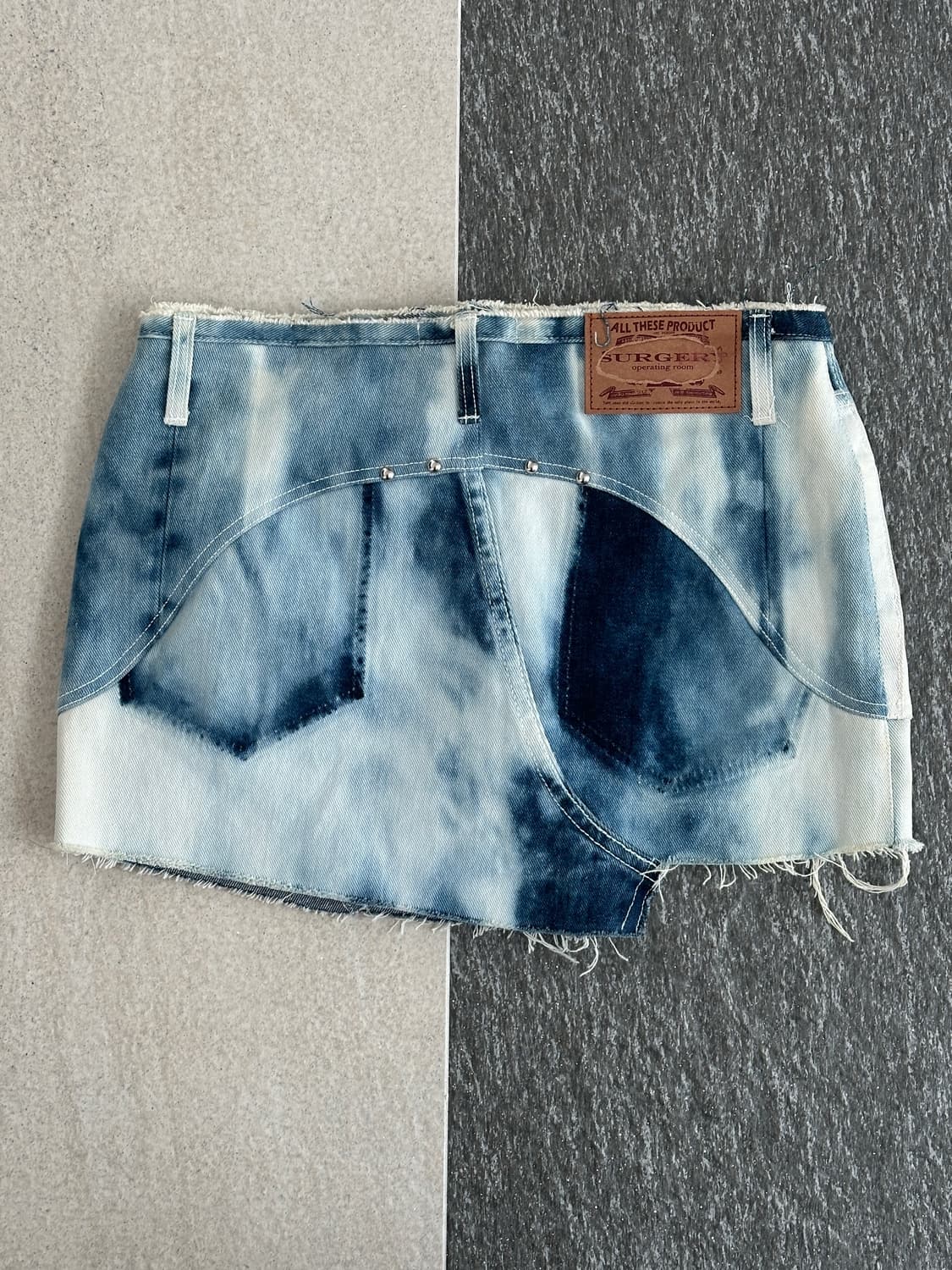 써저리 데끼 벨트 미니스커트  상품이미지5